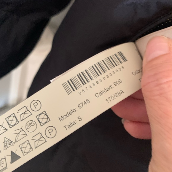 Massimo Dutti !!!!Reversible … Feather down car coat. - Picture 6 of 6